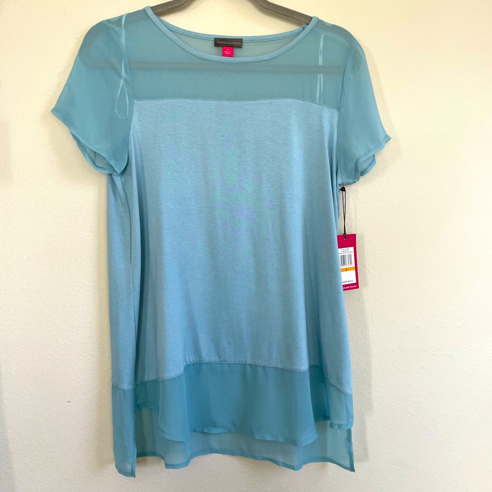 Vince Camuto short sleeve top size small
